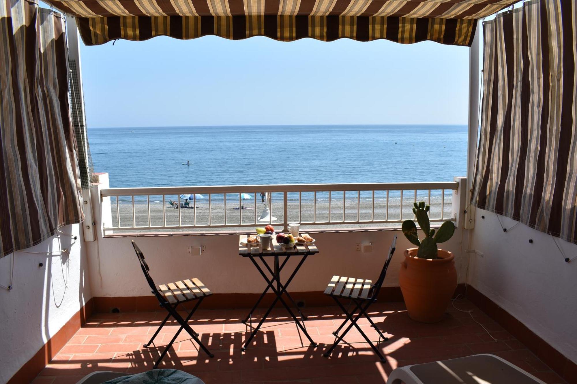 Casa Brisa Marina - A Un Paso De La Playa Algarrobo Costa